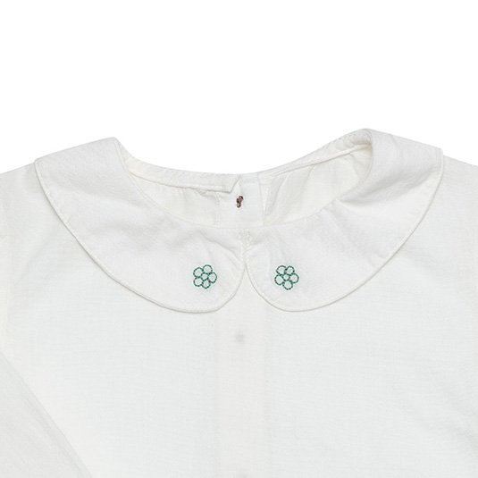 OrganicEra Organic Vual Baby Girls Peter Pan gallérral hímzett fehér ing